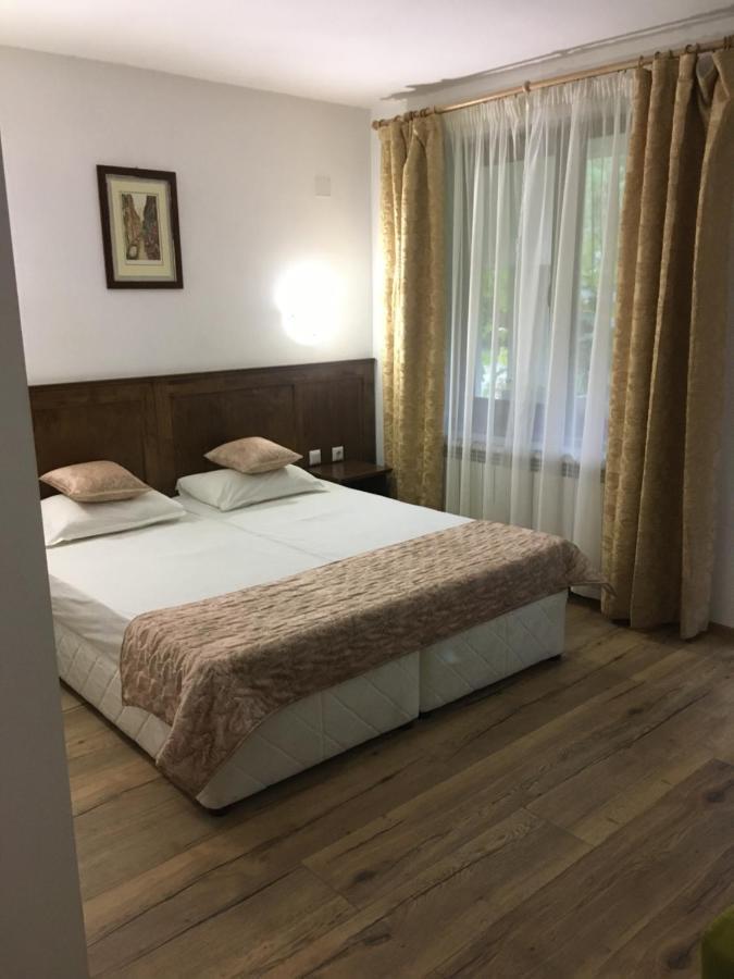 Cherni Osum Guest House Rest מראה חיצוני תמונה