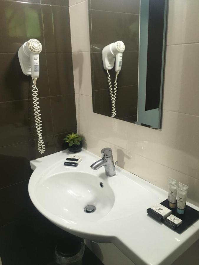 Cherni Osum Guest House Rest מראה חיצוני תמונה